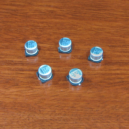 47uF 25V Surface Mount Electrolytic Capacitors (5 Pack)